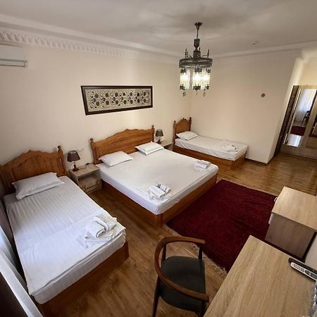 בוקורו Poyi Kalon Teracce Hotel حلال מראה חיצוני תמונה