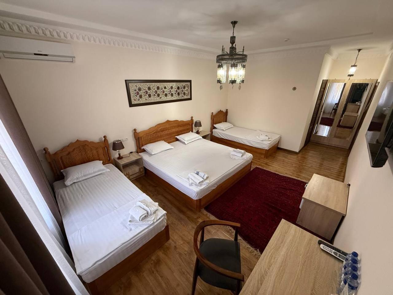 בוקורו Poyi Kalon Teracce Hotel حلال מראה חיצוני תמונה